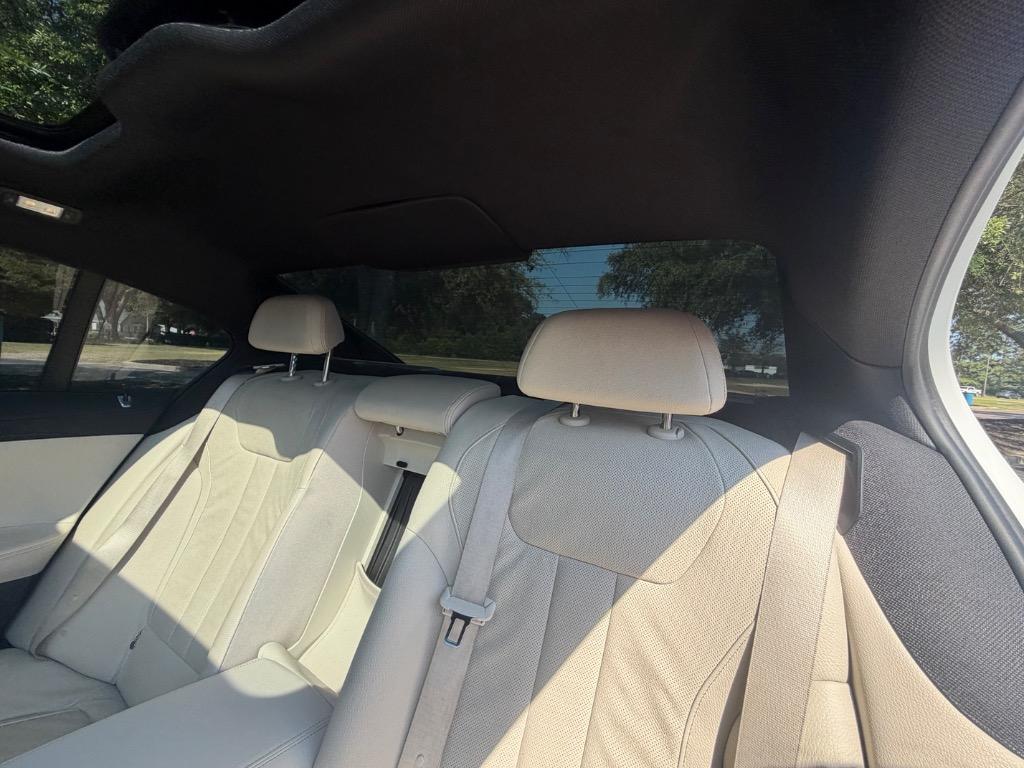 2021 BMW 740i - $36,900