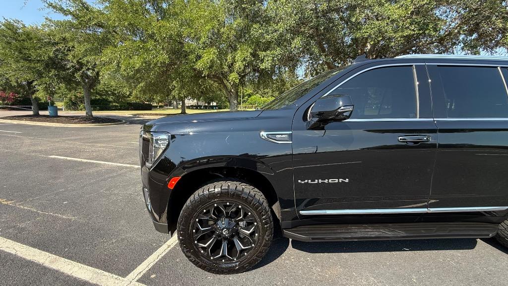 2023 GMC Yukon - $54,900