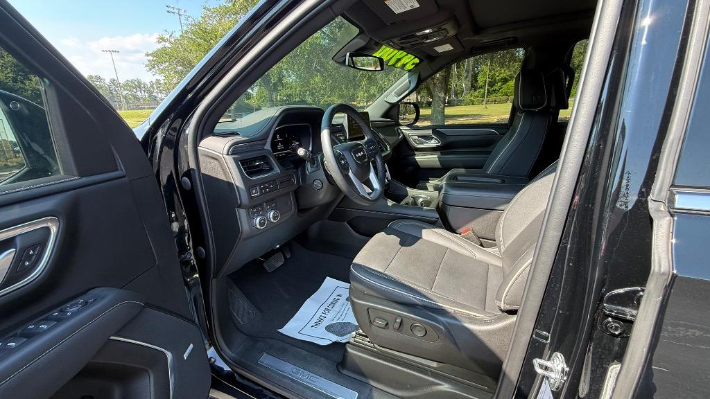 2023 GMC Yukon - $54,900