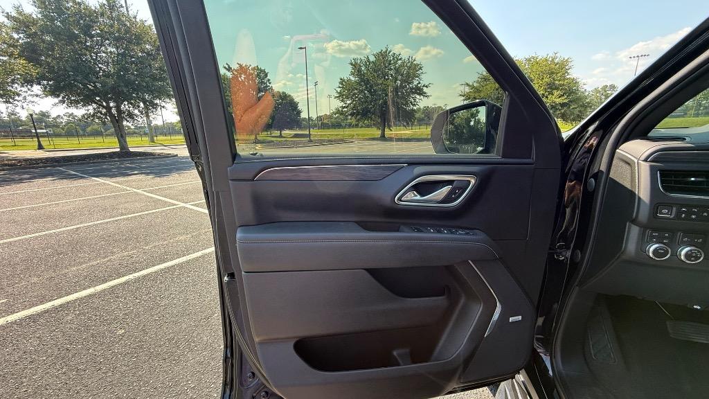 2023 GMC Yukon - $54,900