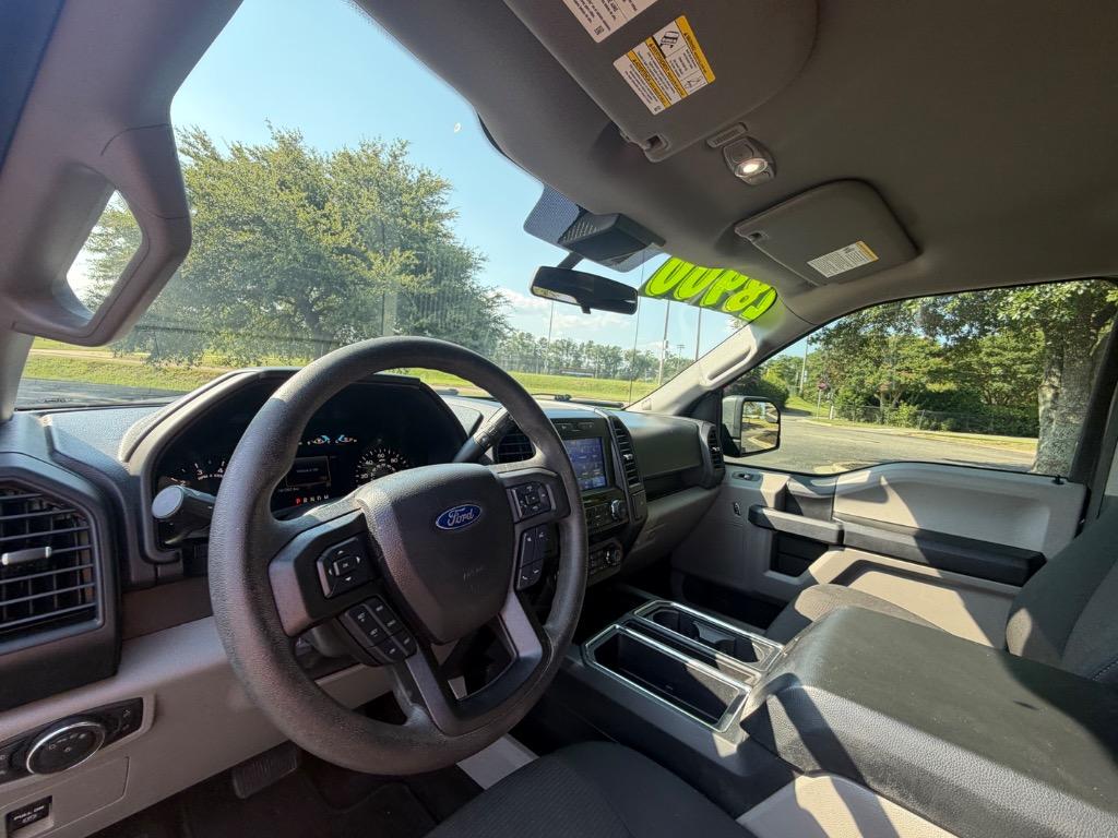 2020 Ford F150 - $28,900