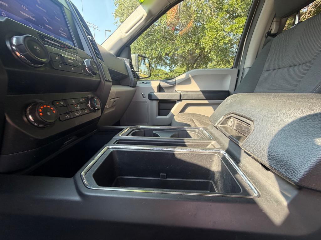 2020 Ford F150 - $28,900