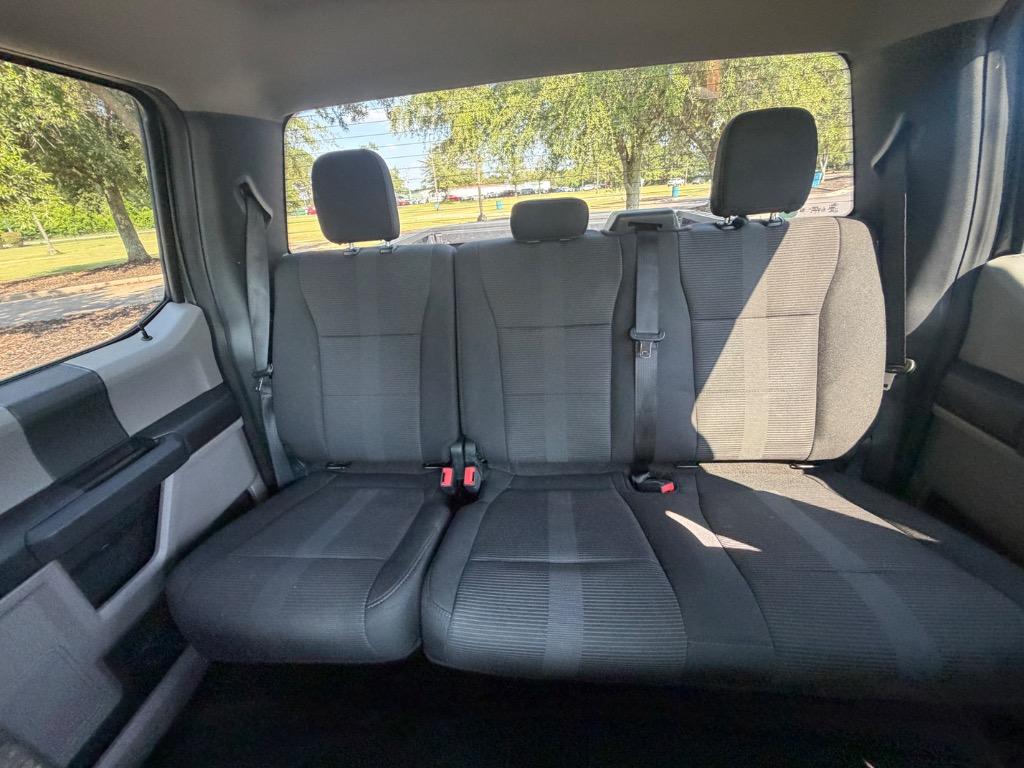 2020 Ford F150 - $28,900