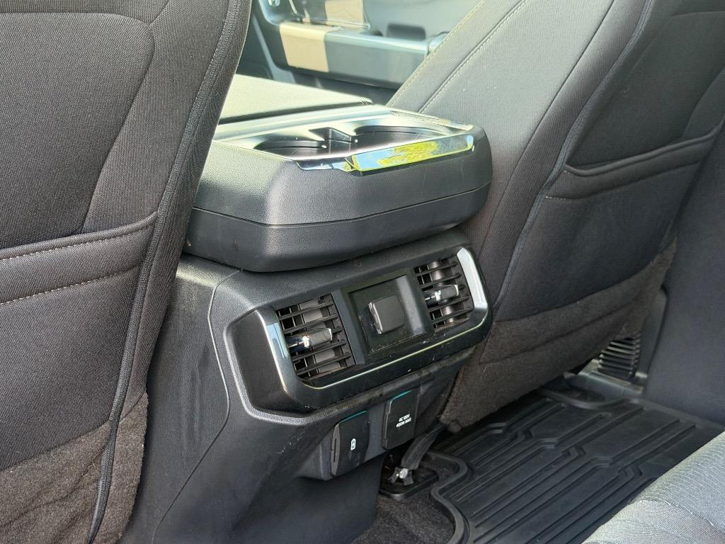 2023 Ford F-150 - $40,900
