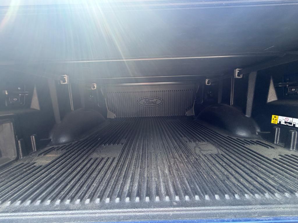 2023 Ford F-150 - $40,900