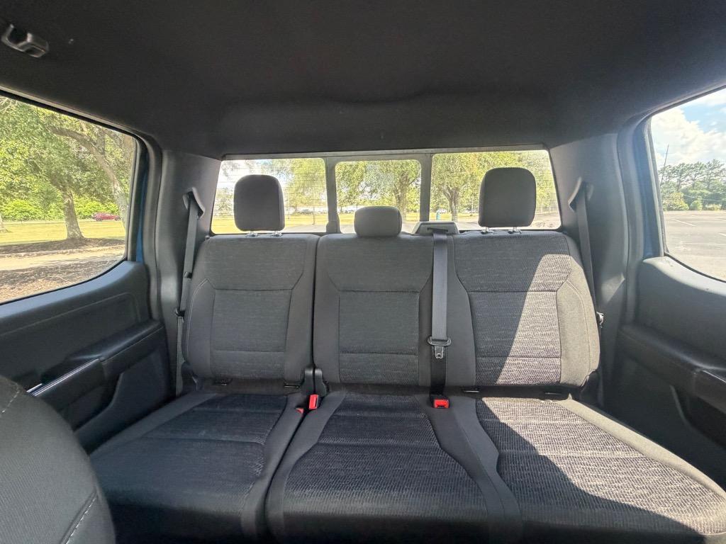 2023 Ford F-150 - $40,900