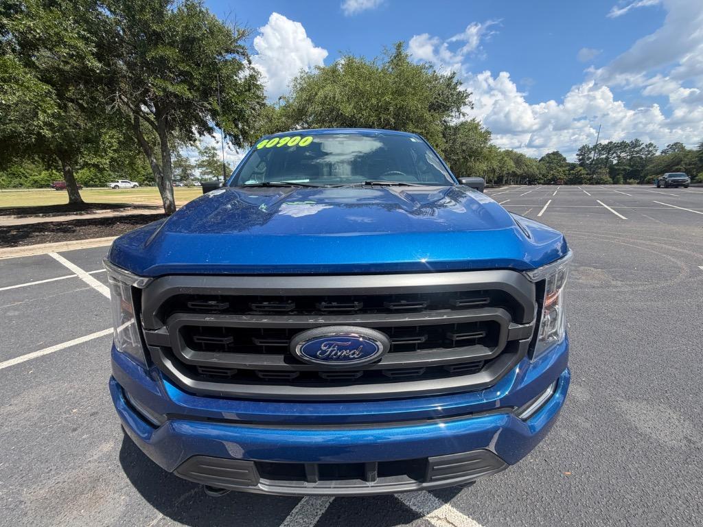 2023 Ford F-150 - $40,900