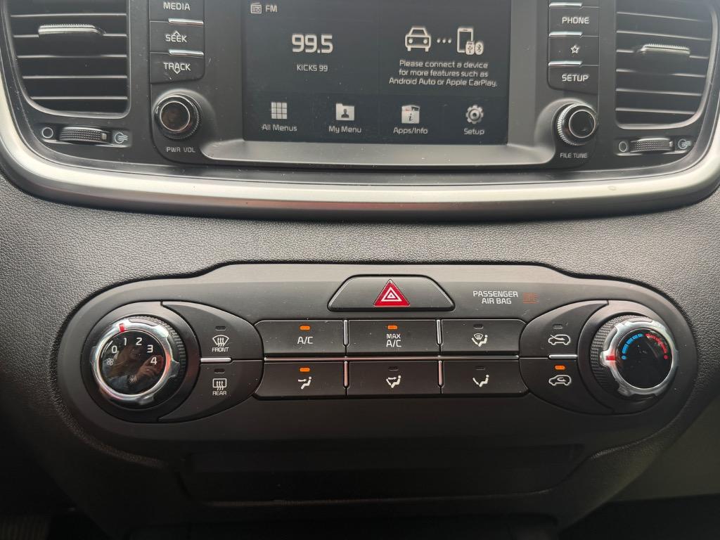2020 Kia Sorento - $14,900
