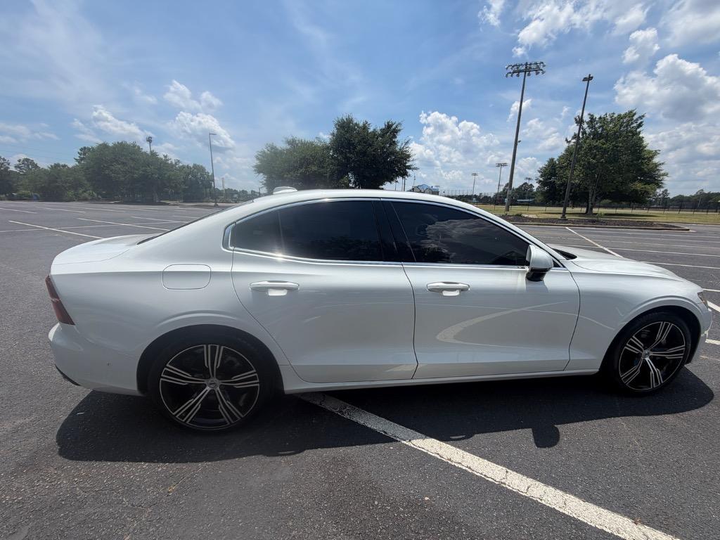 2022 Volvo S60 - $24,900