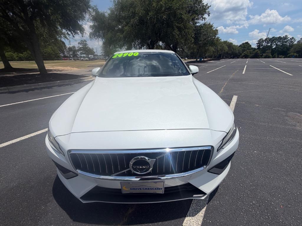 2022 Volvo S60 - $24,900