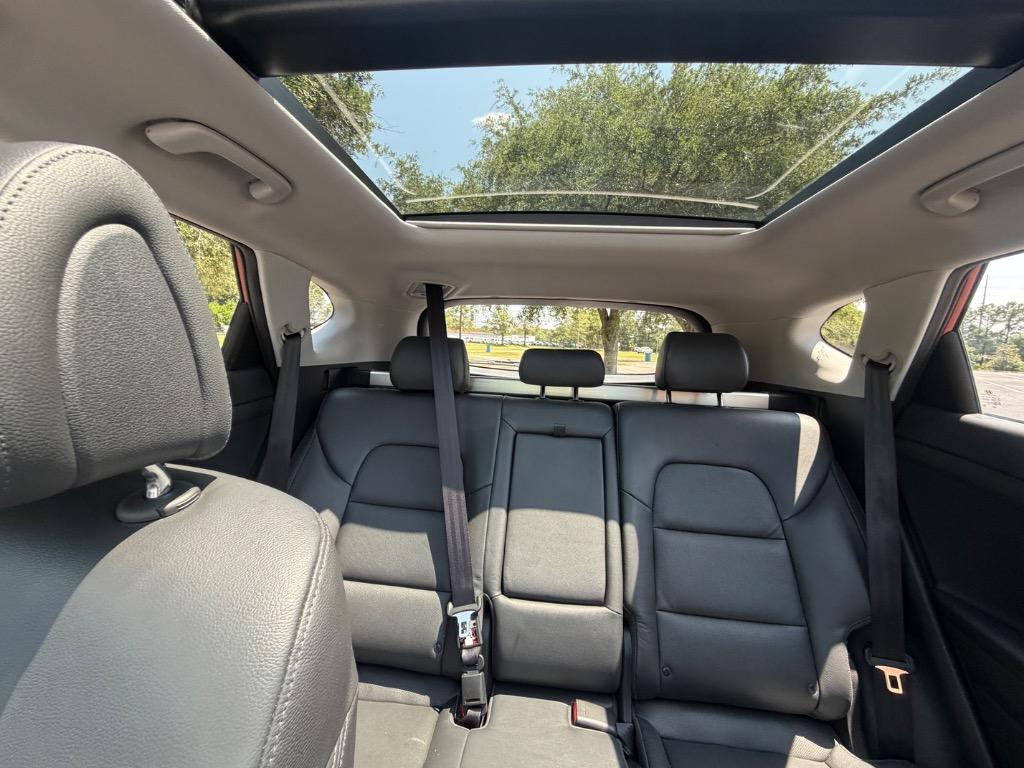 2016 Hyundai Tucson - $16,900