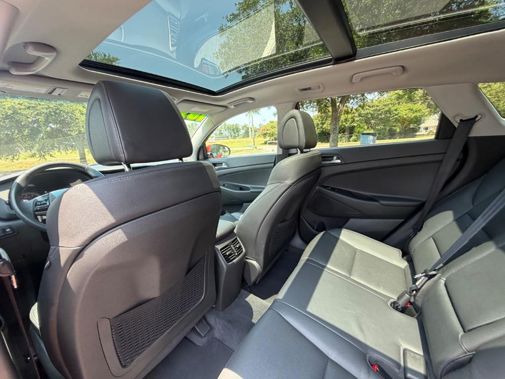 2016 Hyundai Tucson - $16,900