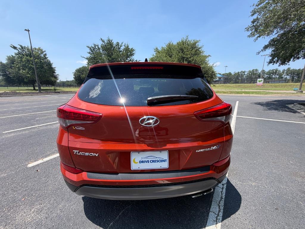2016 Hyundai Tucson - $16,900