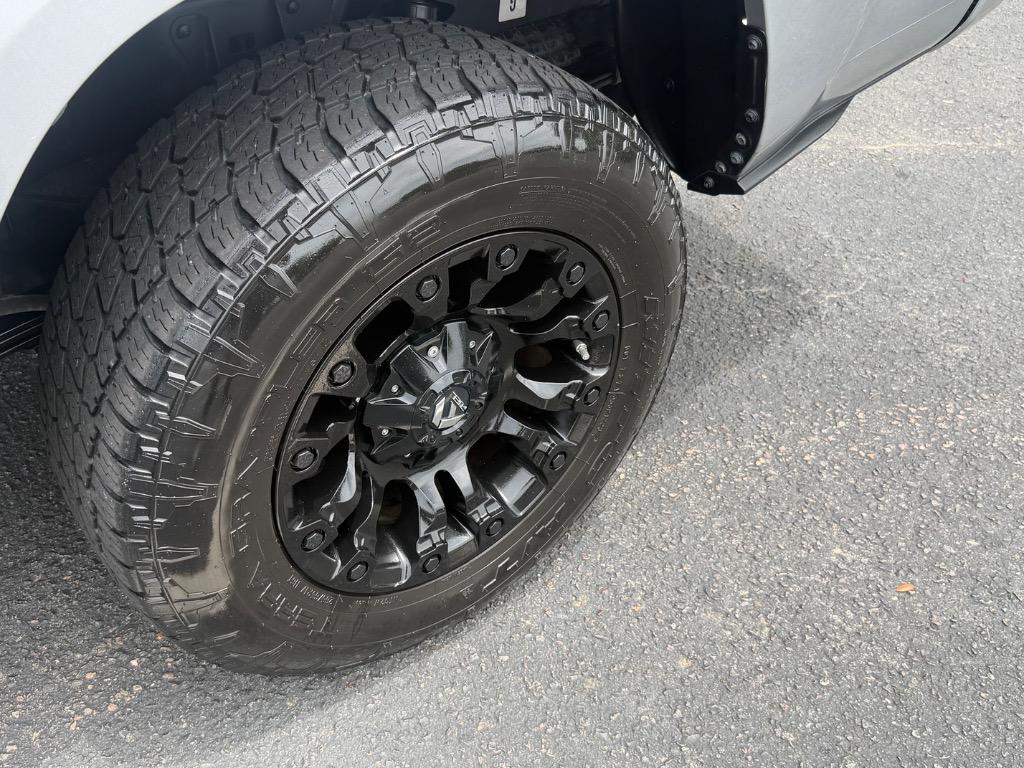 2023 Toyota Tacoma - $32,900