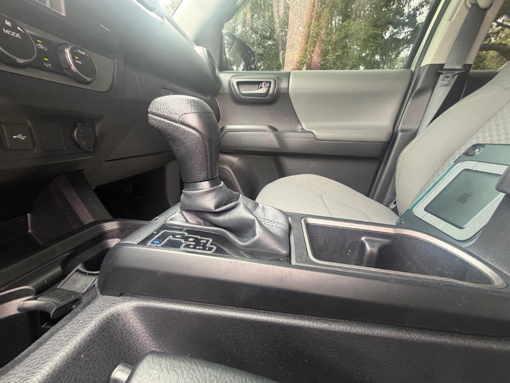 2023 Toyota Tacoma - $32,900