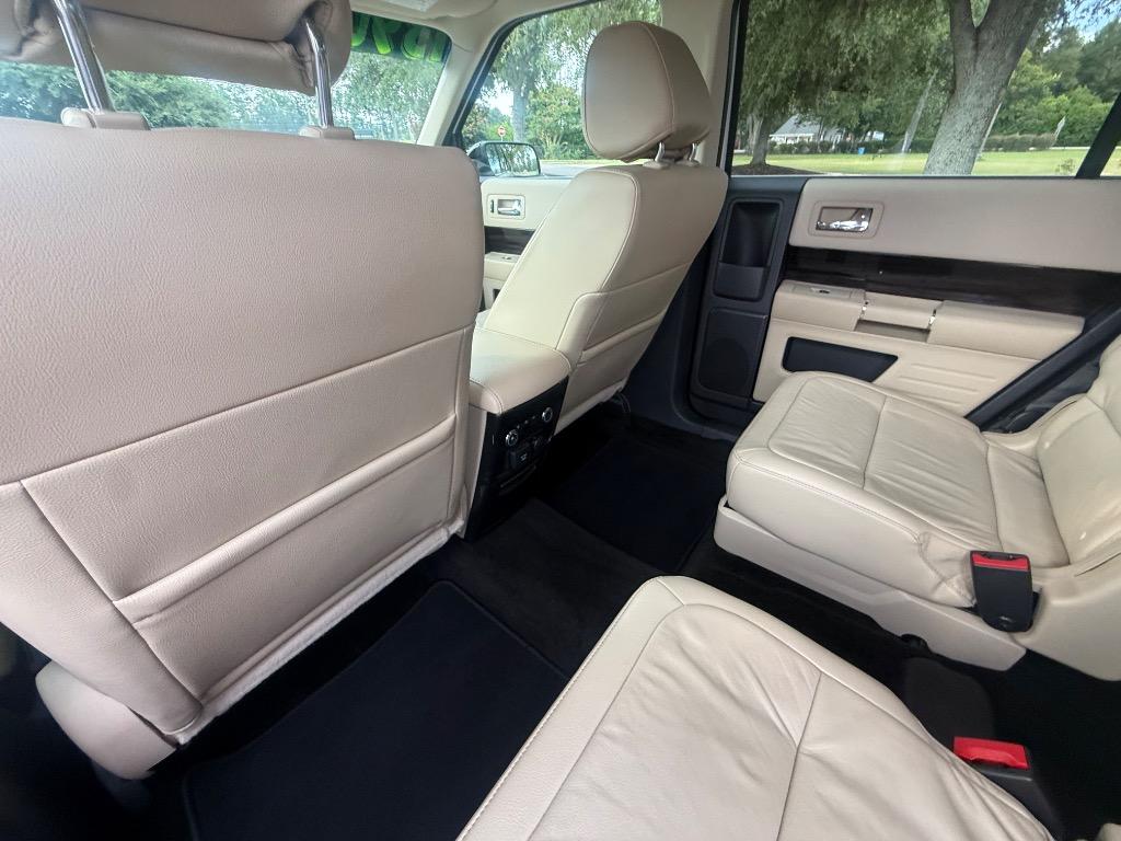 2015 Ford Flex - $13,900