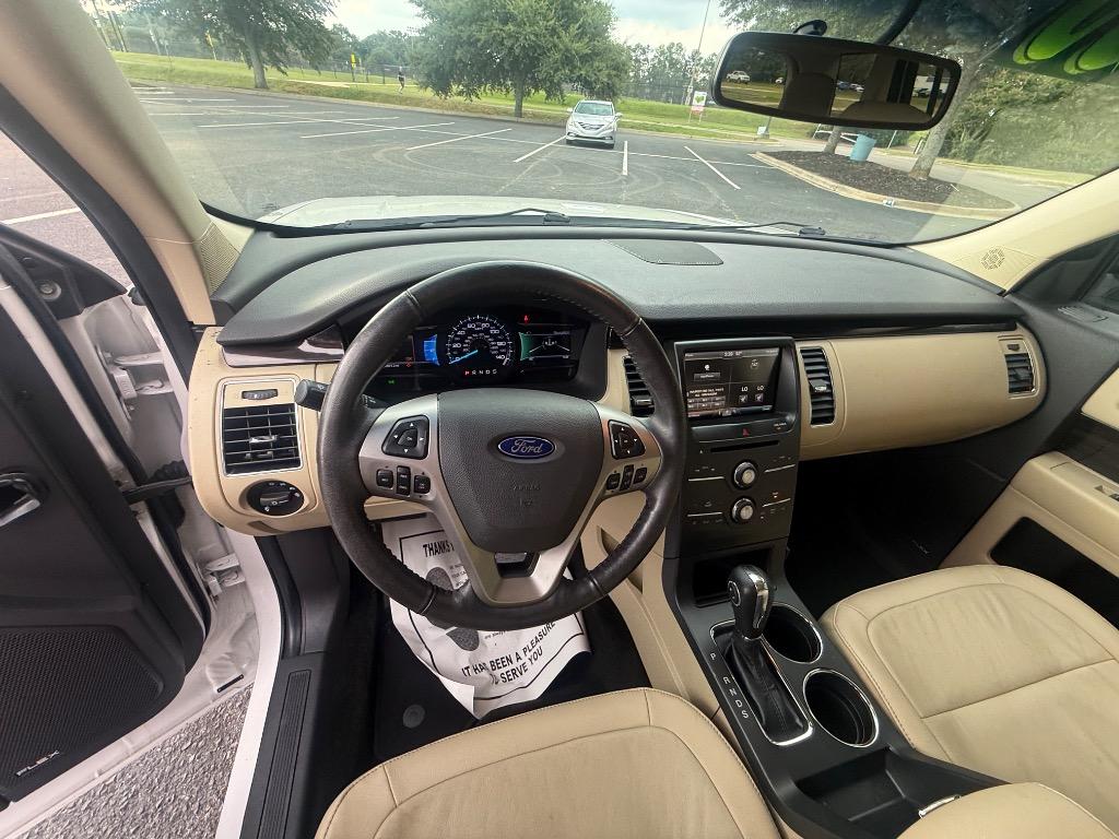 2015 Ford Flex - $13,900