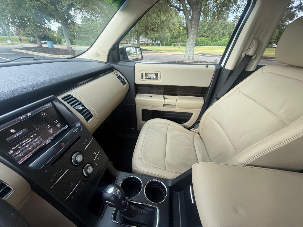 2015 Ford Flex - $13,900
