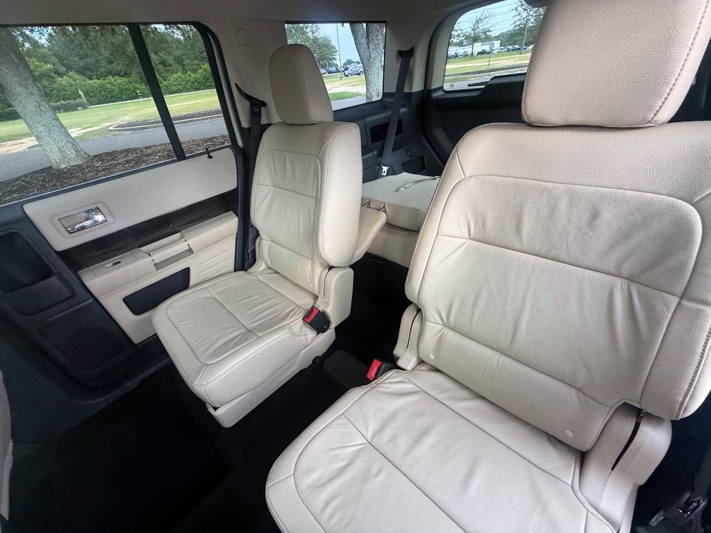 2015 Ford Flex - $13,900