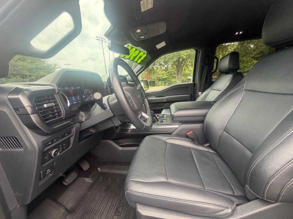 2022 Ford F-150 - $37,900