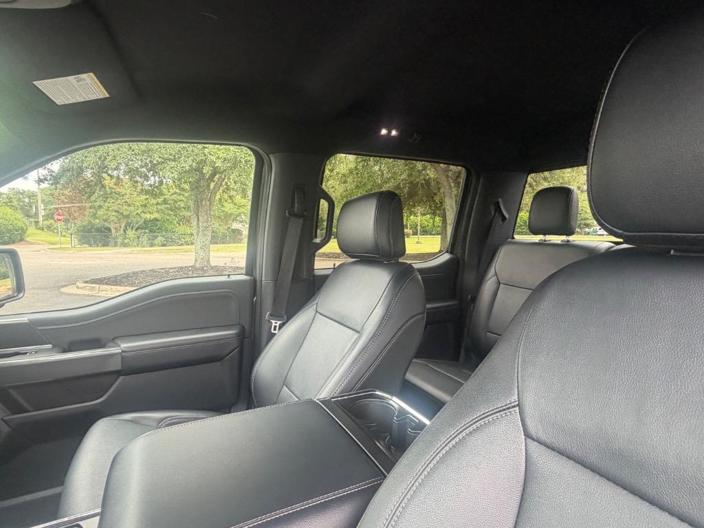 2022 Ford F-150 - $37,900