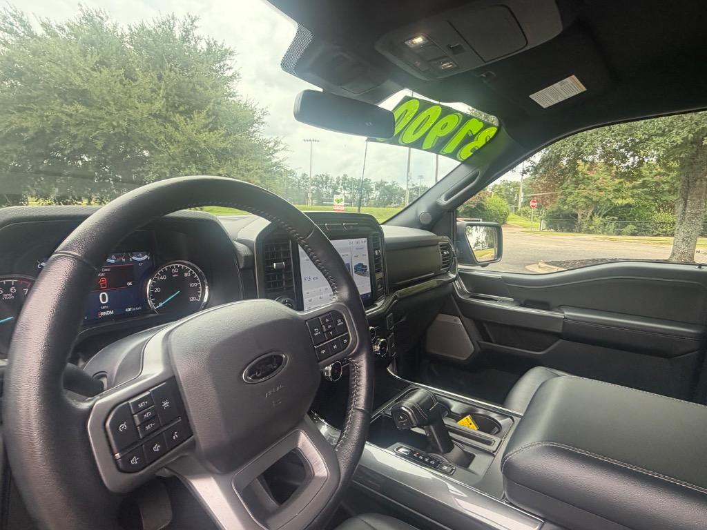 2022 Ford F-150 - $37,900