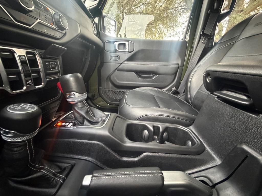 2023 Jeep Wrangler - $26,900