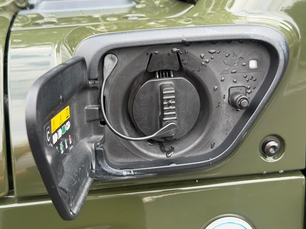 2023 Jeep Wrangler - $26,900