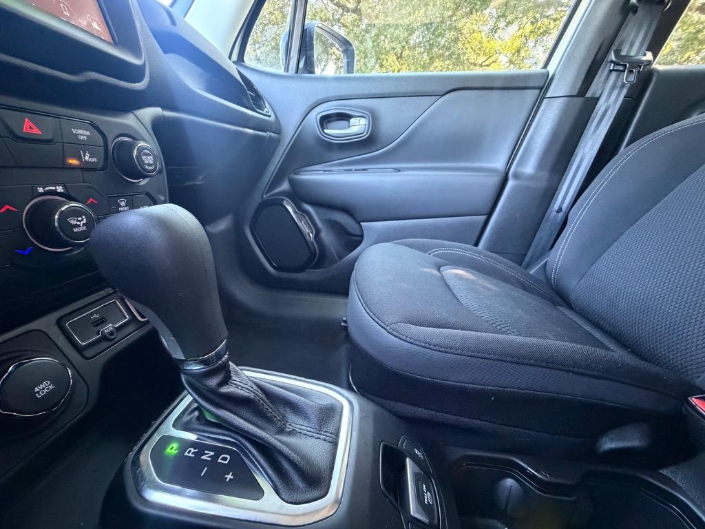 2023 Jeep Renegade - $18,900