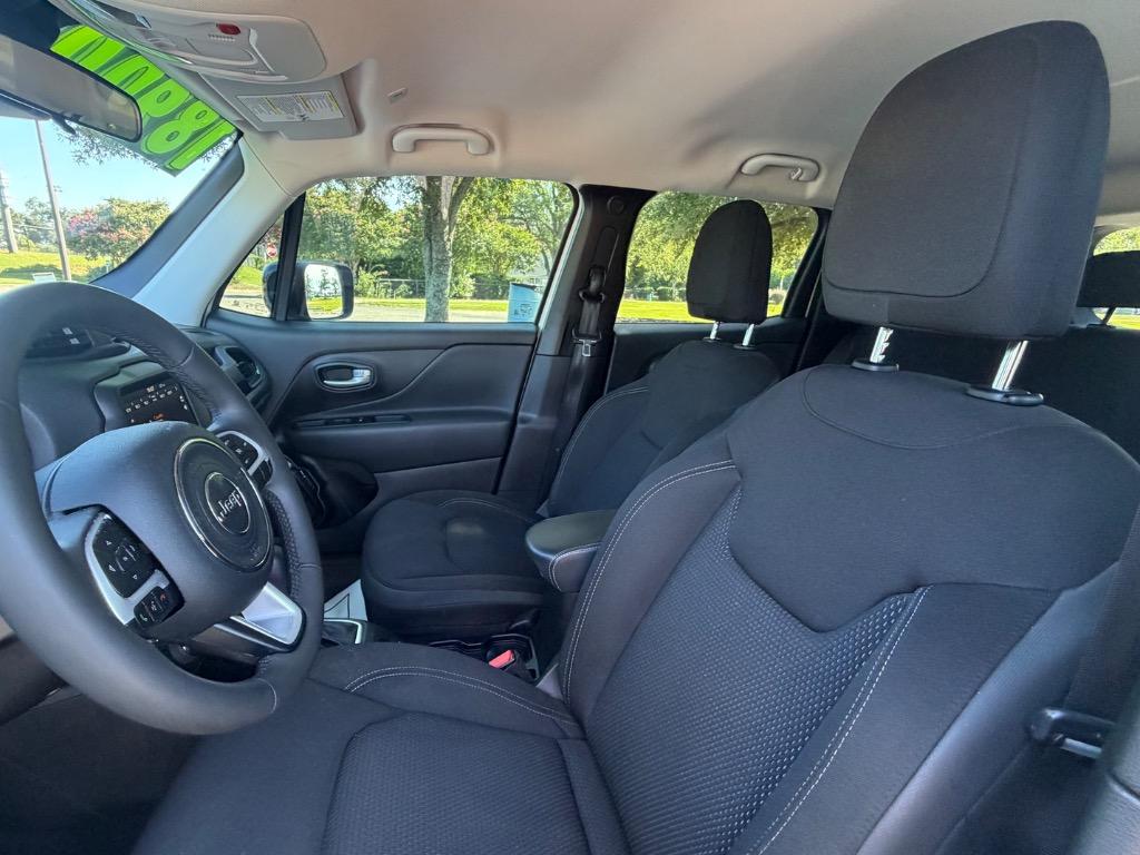 2023 Jeep Renegade - $18,900