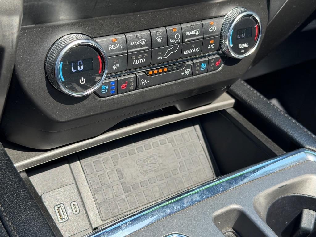 2021 Ford Expedition - $32,900