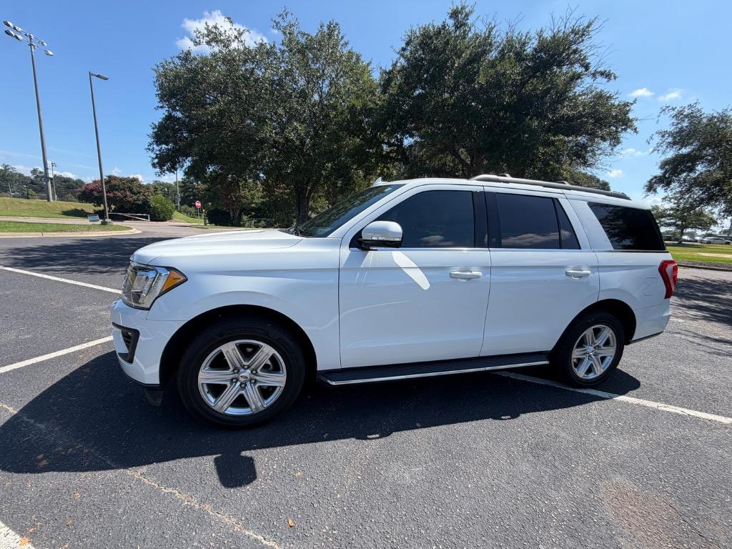 2021 Ford Expedition - $32,900