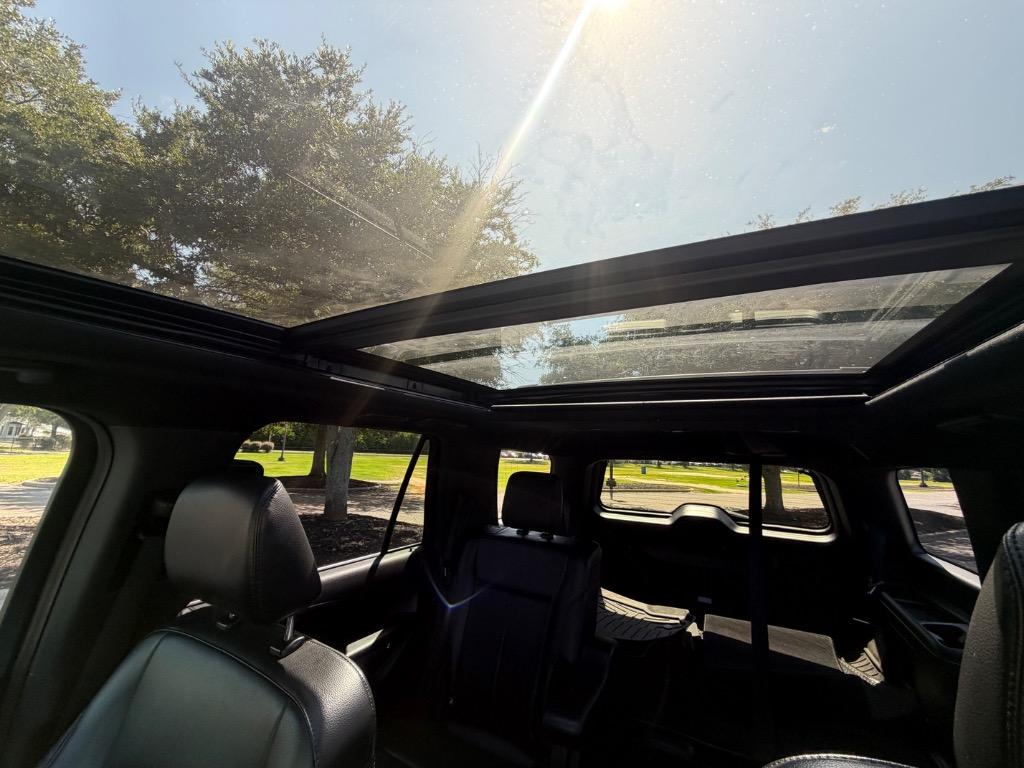 2021 Ford Expedition - $32,900