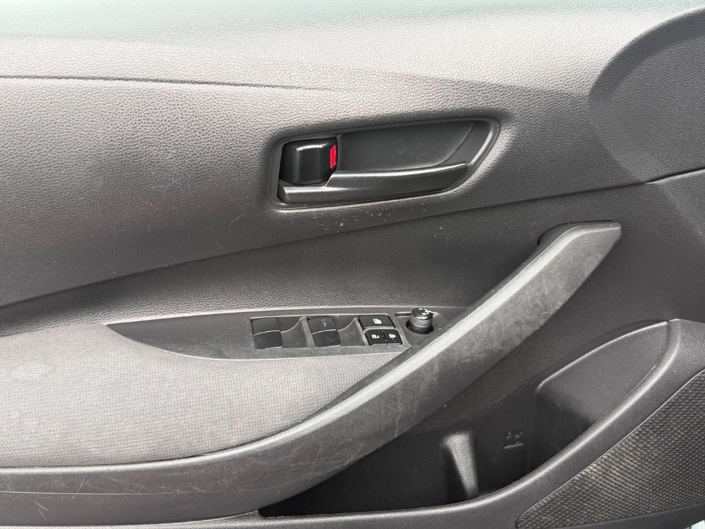 2022 Toyota Corolla - $17,900