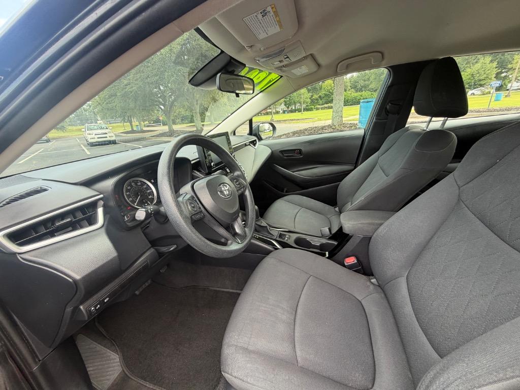 2022 Toyota Corolla - $17,900
