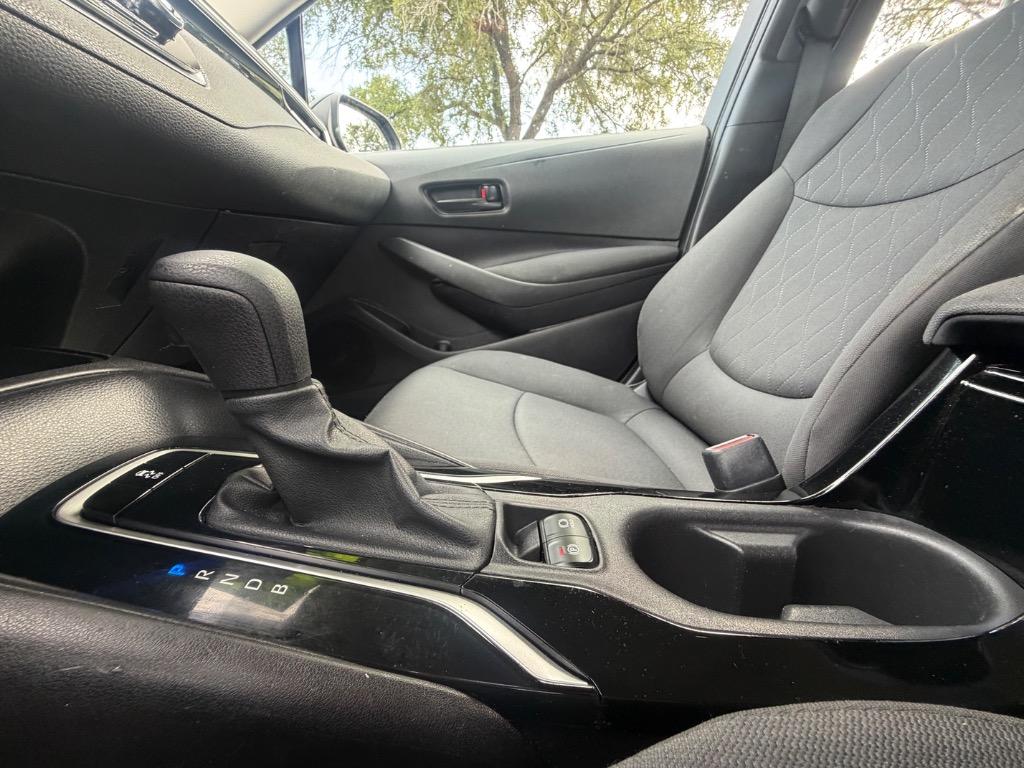 2022 Toyota Corolla - $17,900