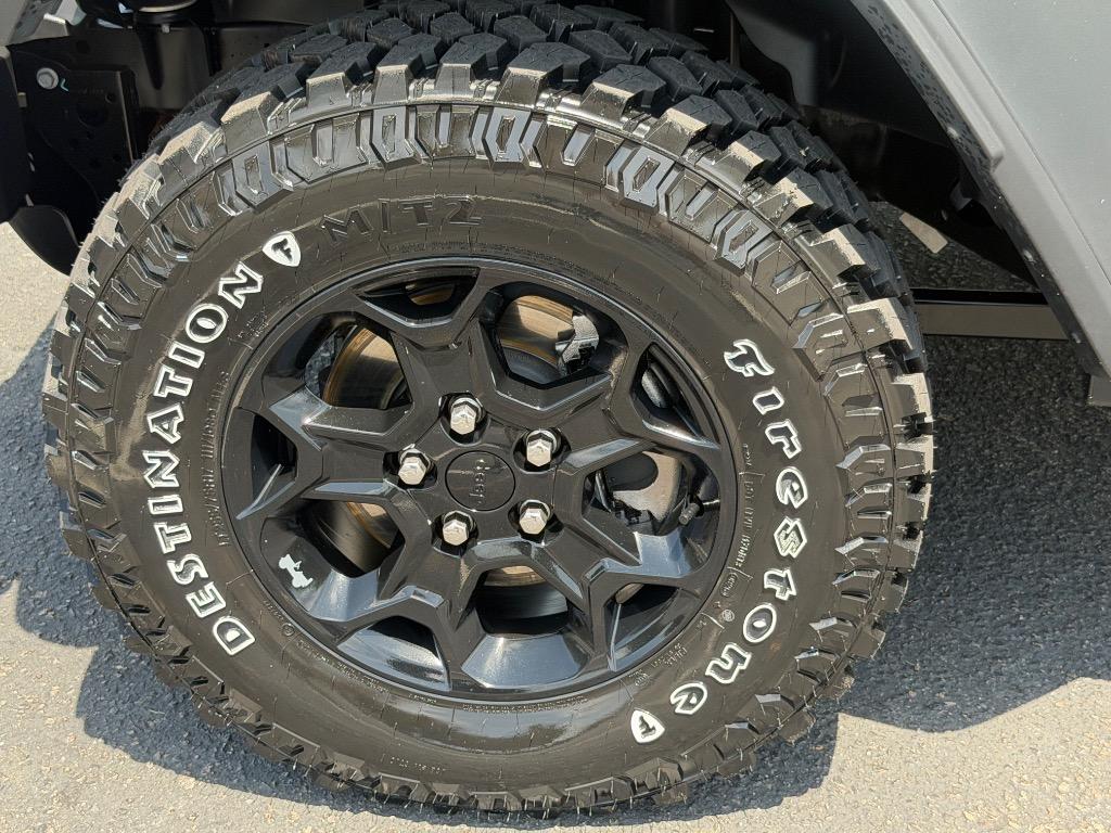 2023 Jeep Wrangler - $29,900