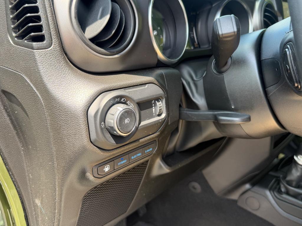 2023 Jeep Wrangler - $29,900