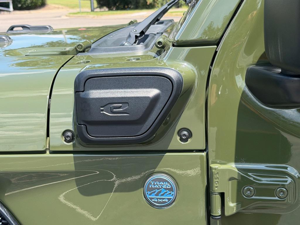 2023 Jeep Wrangler - $29,900