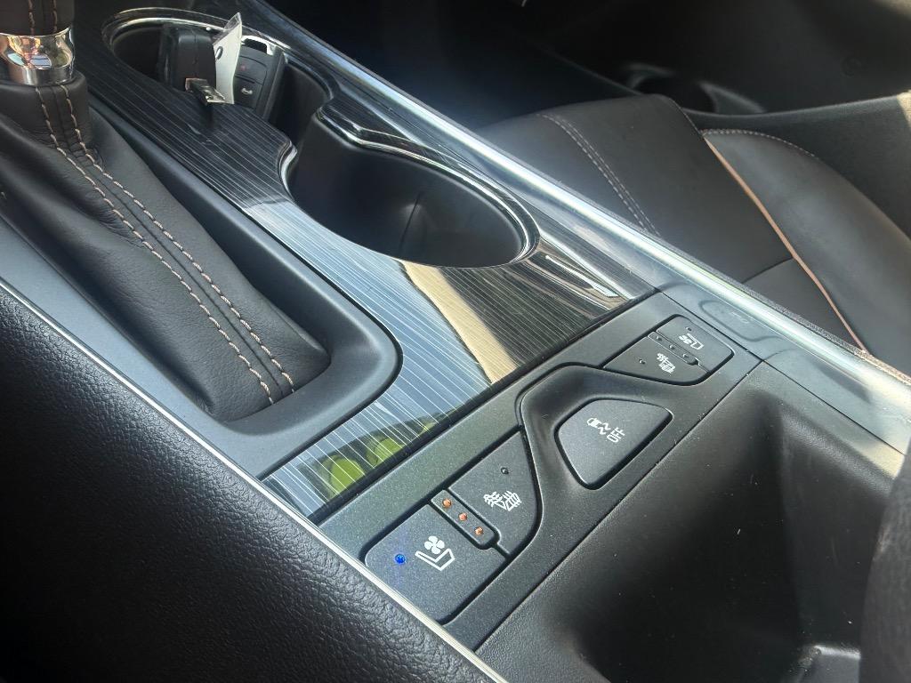 2020 Chevrolet Impala - $22,900