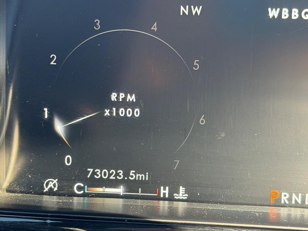 2020 Lincoln Navigator - $37,900