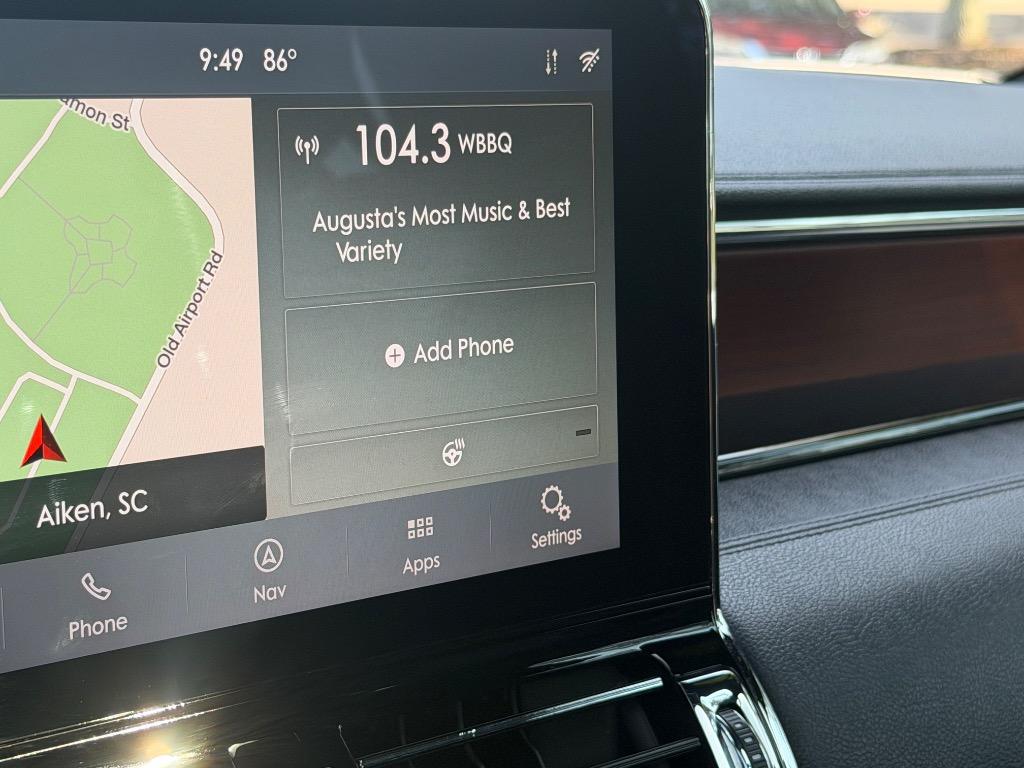 2020 Lincoln Navigator - $37,900