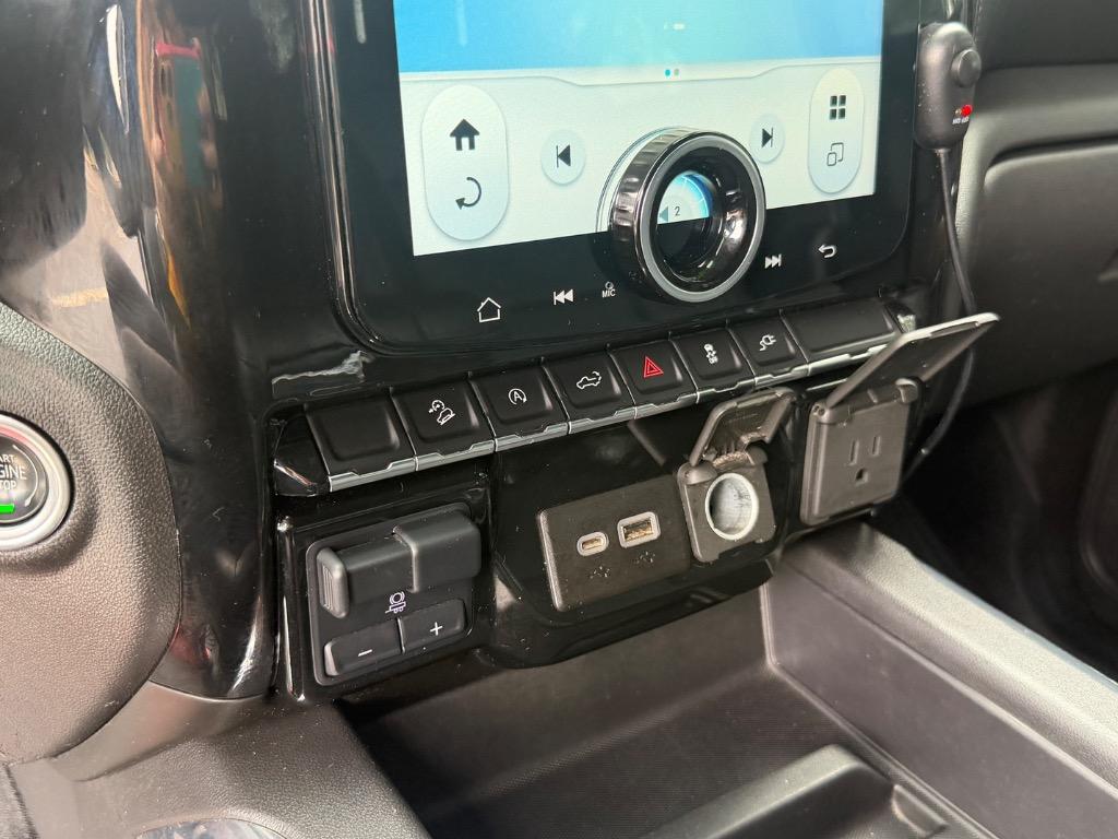 2021 Chevrolet Silverado - $39,900