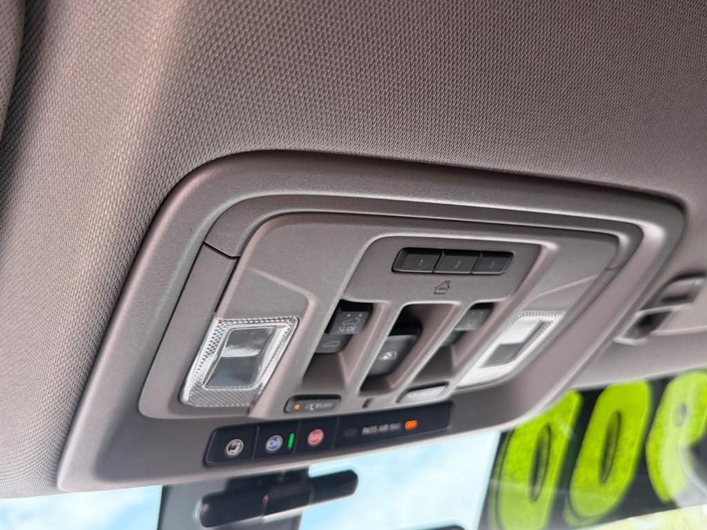 2021 Chevrolet Silverado - $39,900