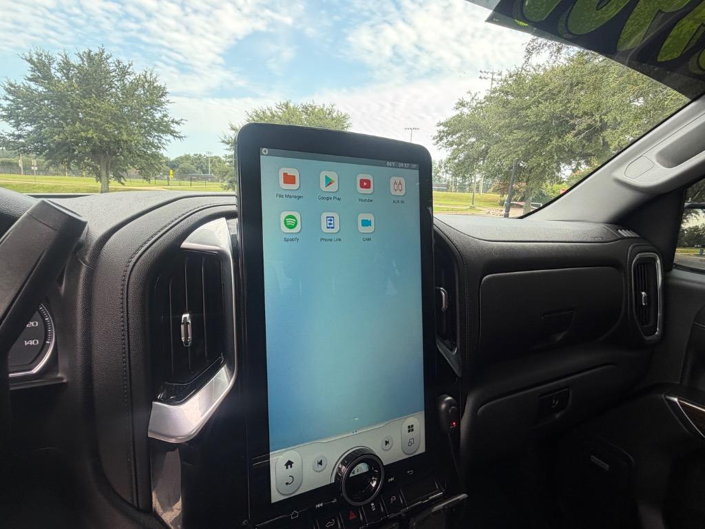 2021 Chevrolet Silverado - $39,900