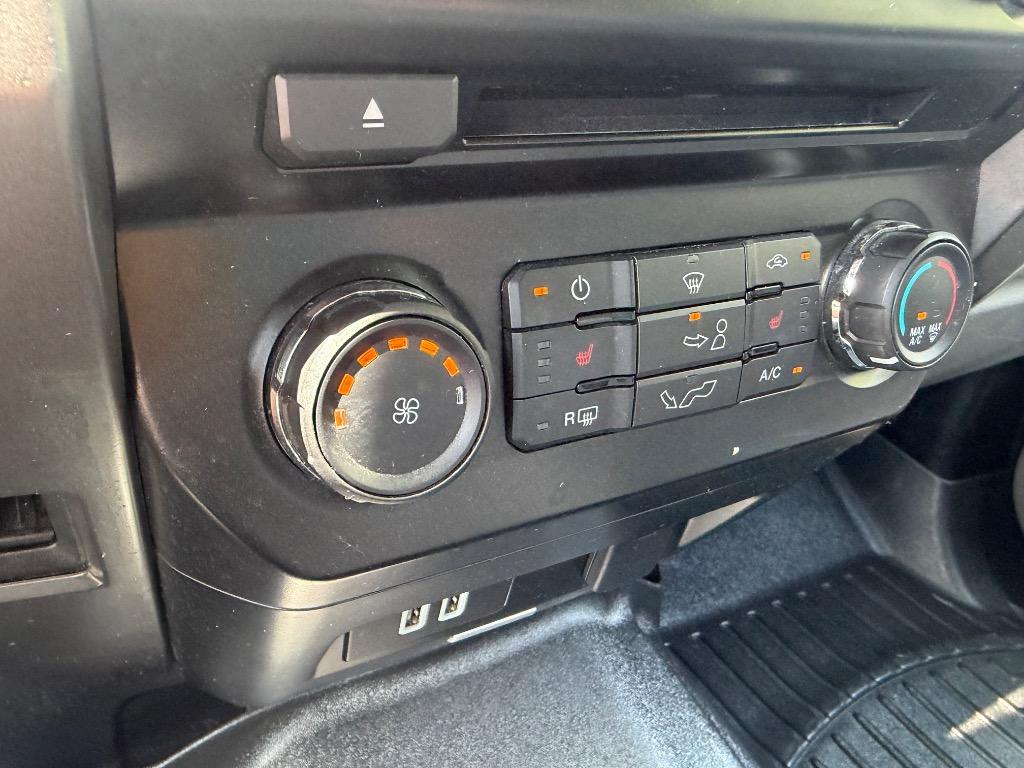 2016 Ford F-150 - $15,900