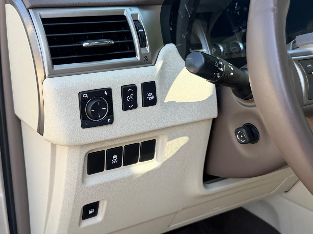2013 Lexus GX - $21,900