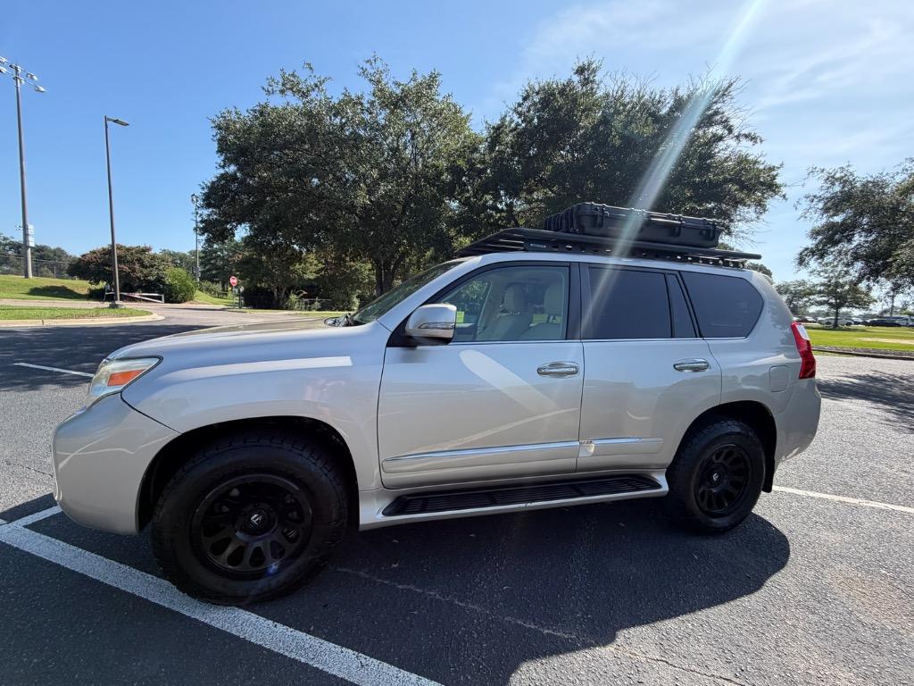 2013 Lexus GX - $21,900