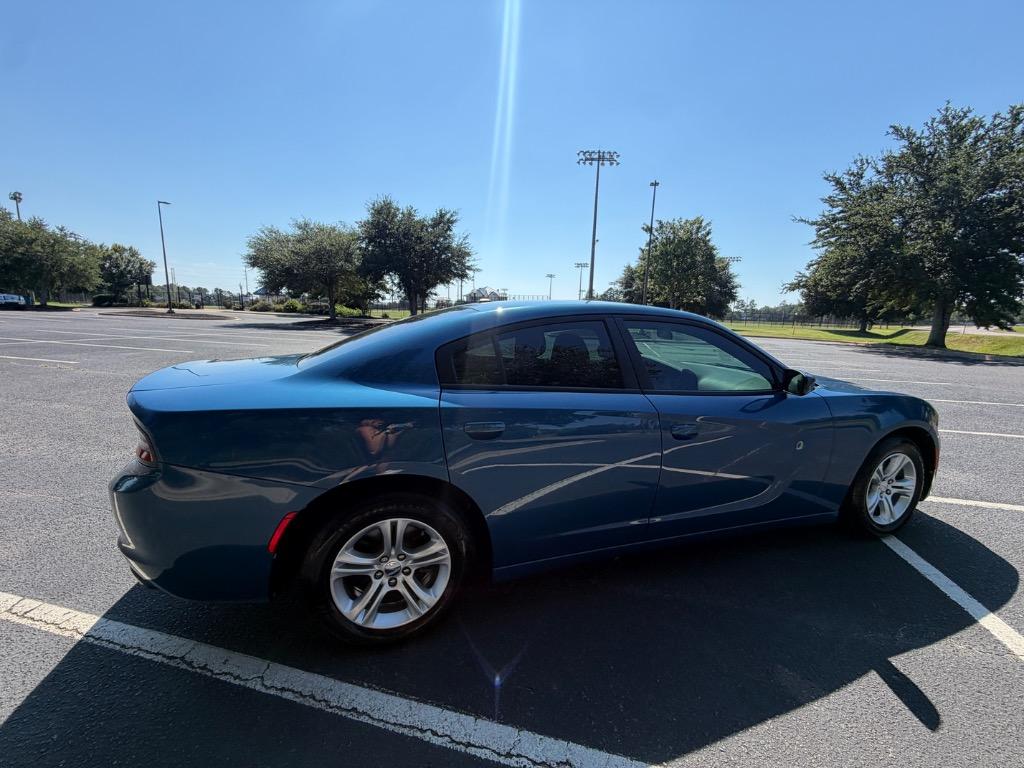 2020 Dodge Charger - $21,900