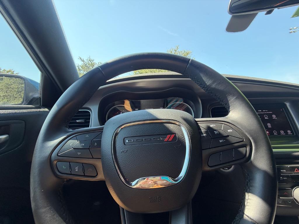 2020 Dodge Charger - $21,900
